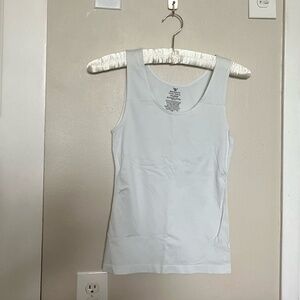Worthington Suitable Seamless Small/Medium S/M White Tank Top Women's